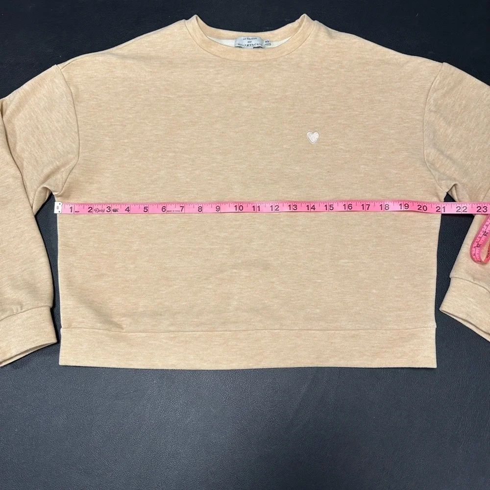 💕Molly Bracken Cream Crewneck Sweater with Heart Accent Size XS - Picture 4 of 8